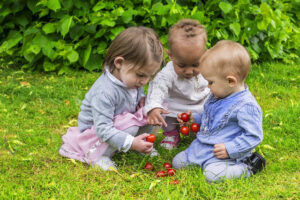 NIÑOS Y BEBÉ